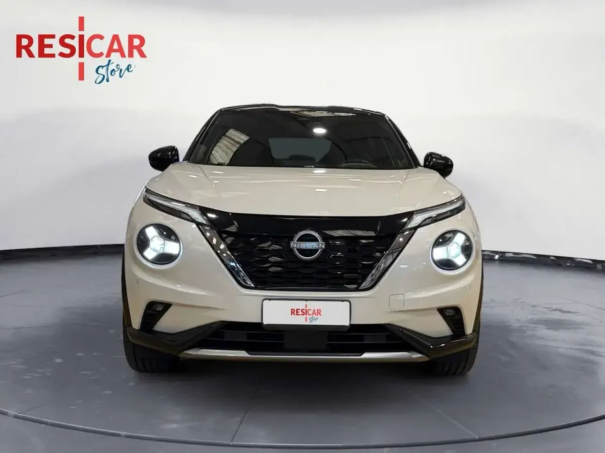 Usata Nissan Juke 94 CV (69 kW) 2022 White pearl brilliant SUV