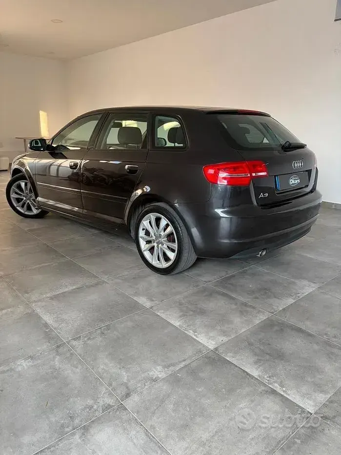 Usata Audi A3 140 CV (102 kW) 2012 Grigio Utilitaria