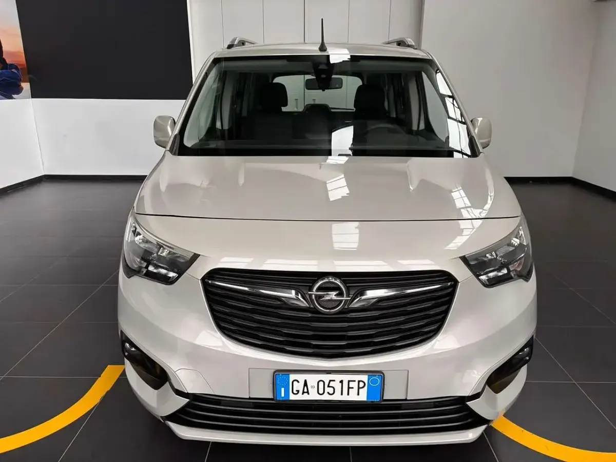 Usata Opel Combo Life S 110 CV (80 kW) 2020 Argento Furgone