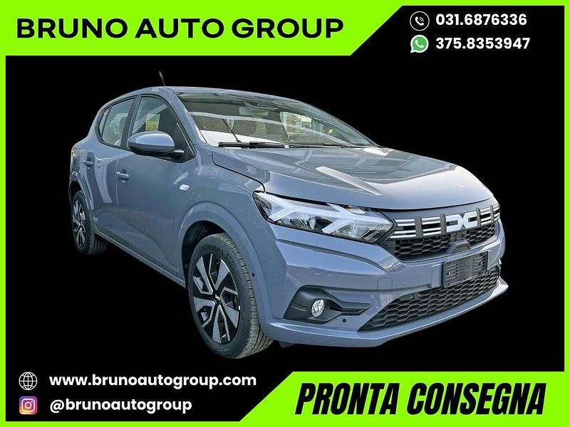 Grigio road Nuova 2025 Dacia Sandero Expression Due volumi | 16.699 € (Buon prezzo) - Immagine 1/4