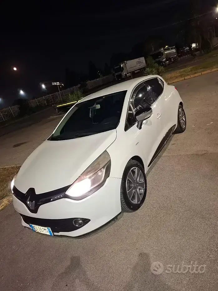Usata Renault Clio IV 75 CV (55 kW) 2014 Bianco Berlina