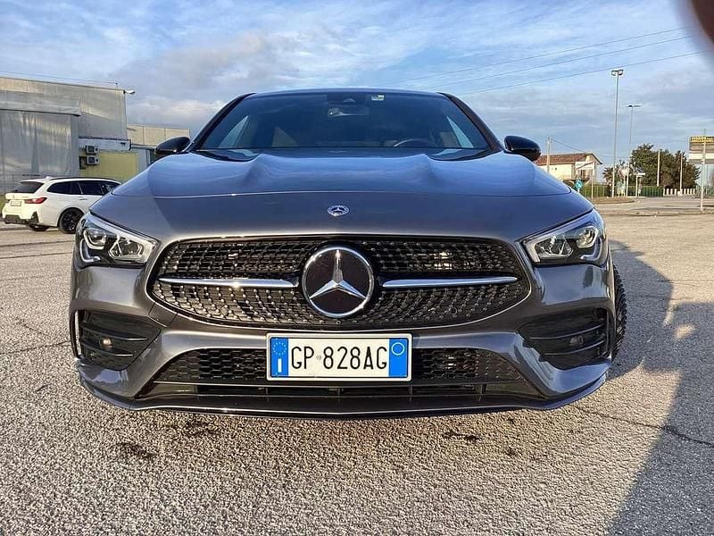 Usata Mercedes CLA180 Shooting Brake Premium 116 CV (85 kW) 2023 Grigio Station wagon