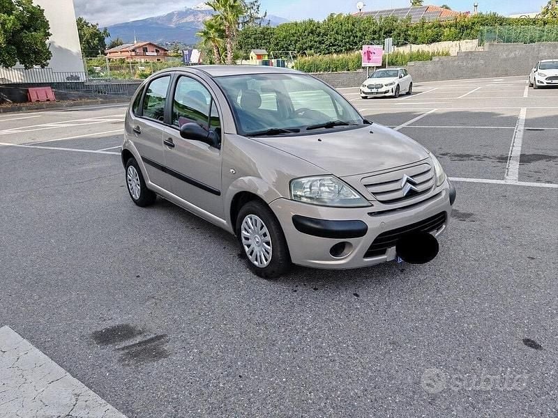 Usata Citroën C3 60 CV (44 kW) 2007 Viola Berlina