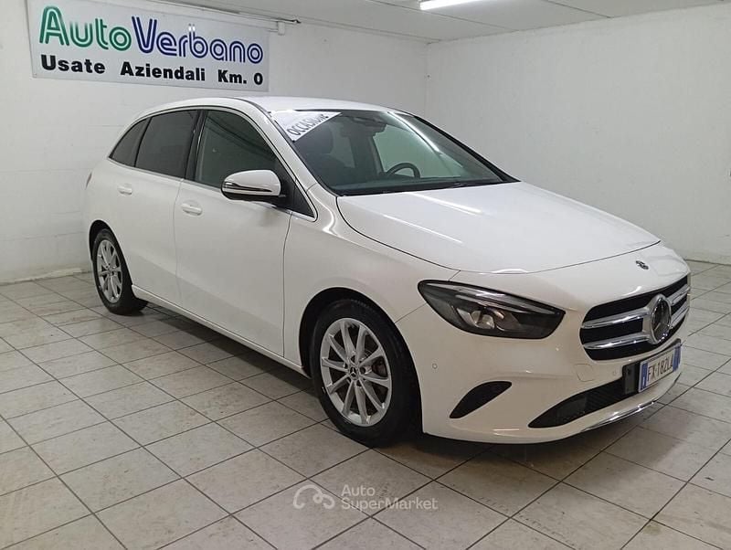 Usata Mercedes B200 150 CV (110 kW) 2019 Bianco Monovolume