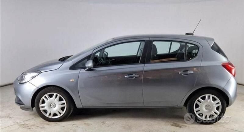 Usata Opel Corsa 75 CV (55 kW) 2019 Grigio Berlina
