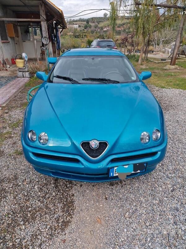 Usata Alfa Romeo GTV 150 CV (110 kW) 2000 Verde Coupé