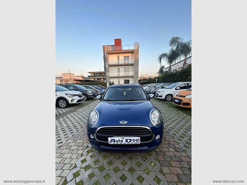 Usata Mini Cooper 95 CV (69 kW) 2017 Blu/azzurro Utilitaria