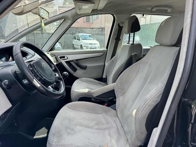 Usado Citroën C4 Exclusive 110 CV (80 kW) 2006 Negro Utilitario