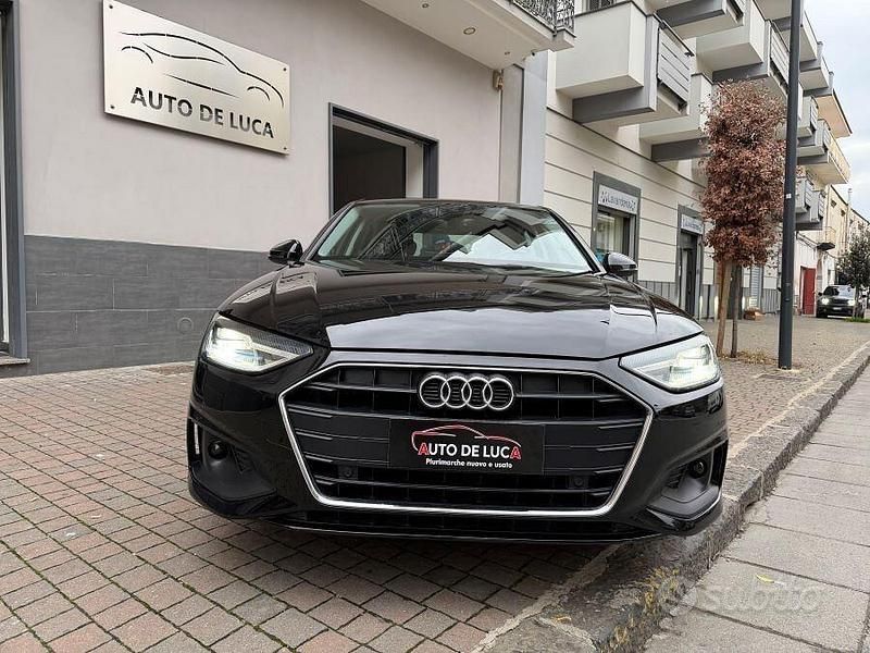 Usata Audi A4 Business 163 CV (119 kW) 2022 Nero Berlina