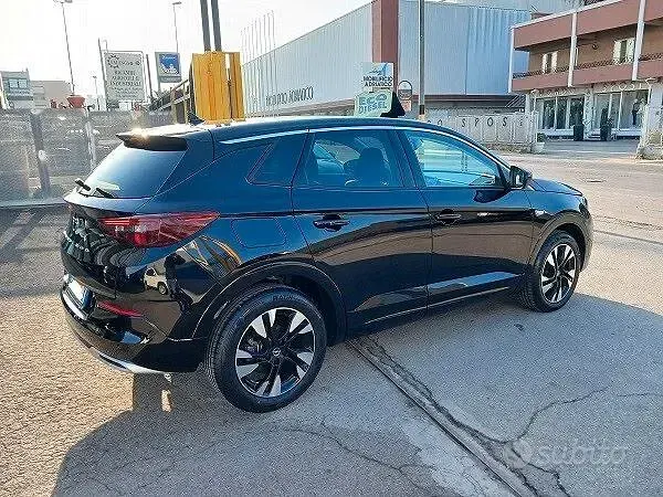 Usata Opel Grandland X Business Elegance 131 CV (96 kW) 2022 Nero SUV