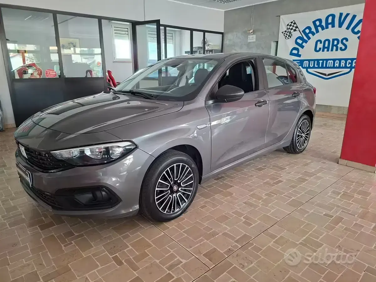 Usata Fiat Tipo 100 CV (73 kW) 2023 Grigio Berlina