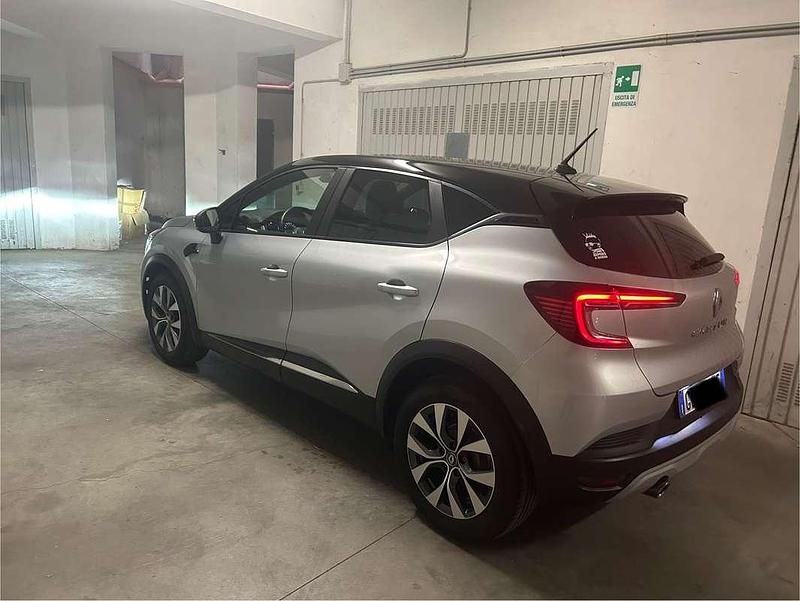 Usata Renault Captur Zen 91 CV (66 kW) 2021 SUV