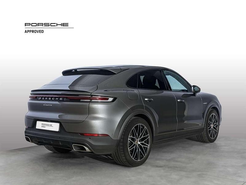 Usata Porsche Cayenne Coupe 305 CV (224 kW) 2023 Grigio Coupé