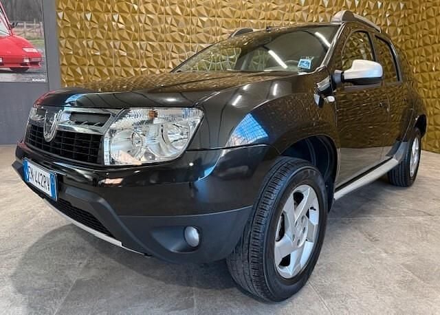 Usata Dacia Duster Lauréate 107 CV (78 kW) 2012 Nero Station wagon