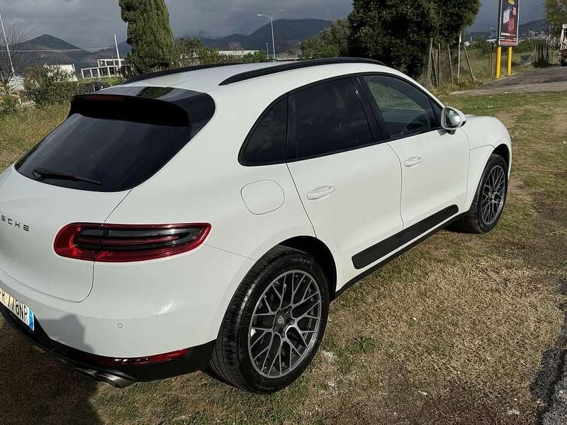 Usata Porsche Macan 250 CV (183 kW) 2017 Bianco SUV