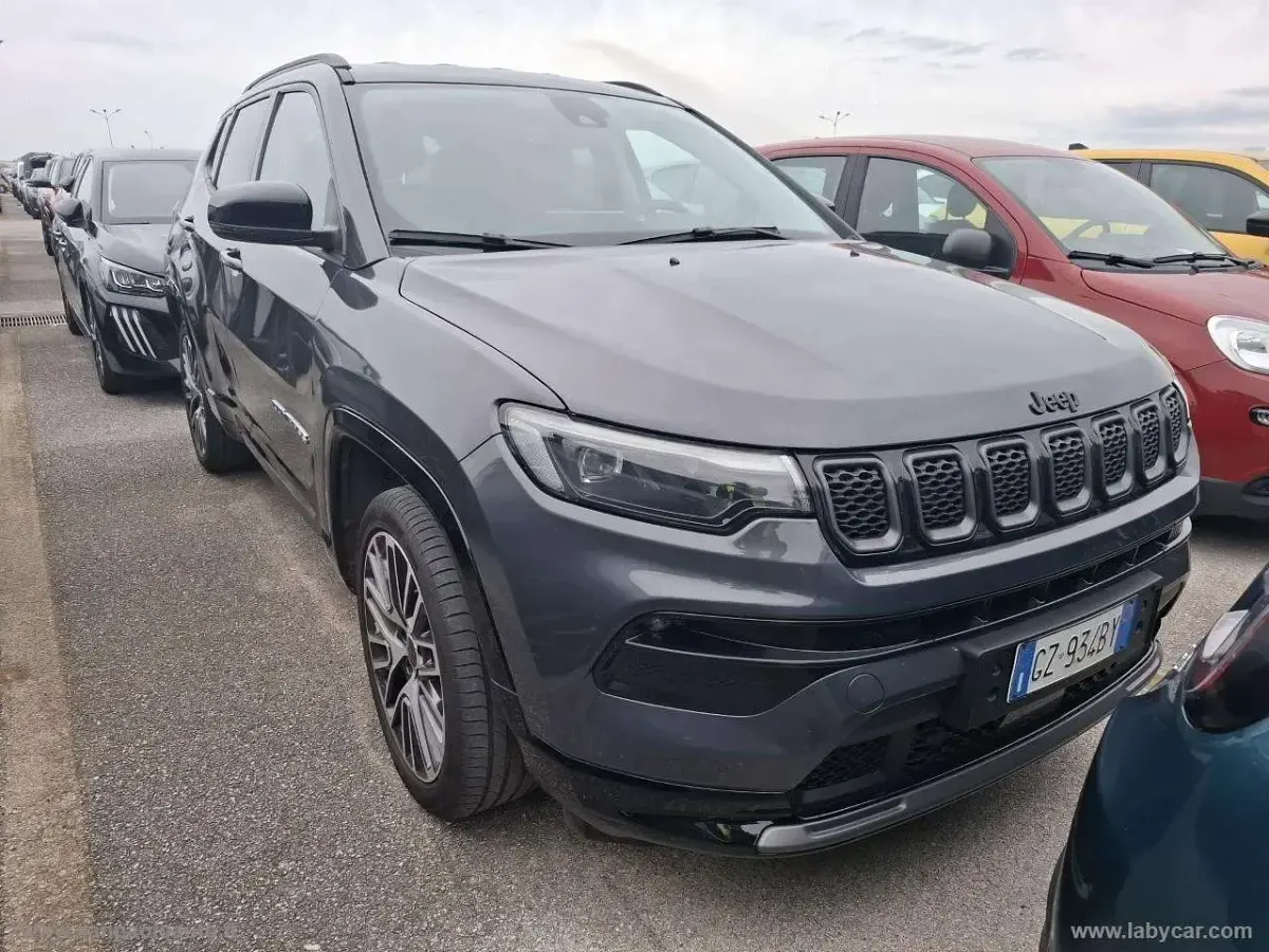 Usata Jeep Compass Summit 131 CV (96 kW) 2025 Grigio SUV
