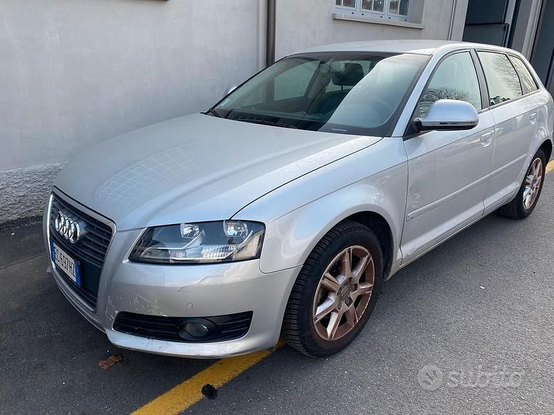 Usata Audi A3 Ambiente 125 CV (91 kW) 2010 Argento Berlina