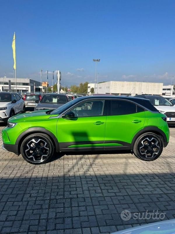 Usata Opel Mokka-e Ultimate 100 kW (136 CV) 2022 Verde SUV