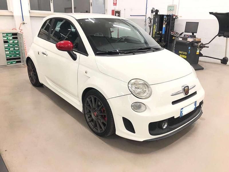 Usata Abarth 500 135 CV (99 kW) 2010 Bianco Utilitaria