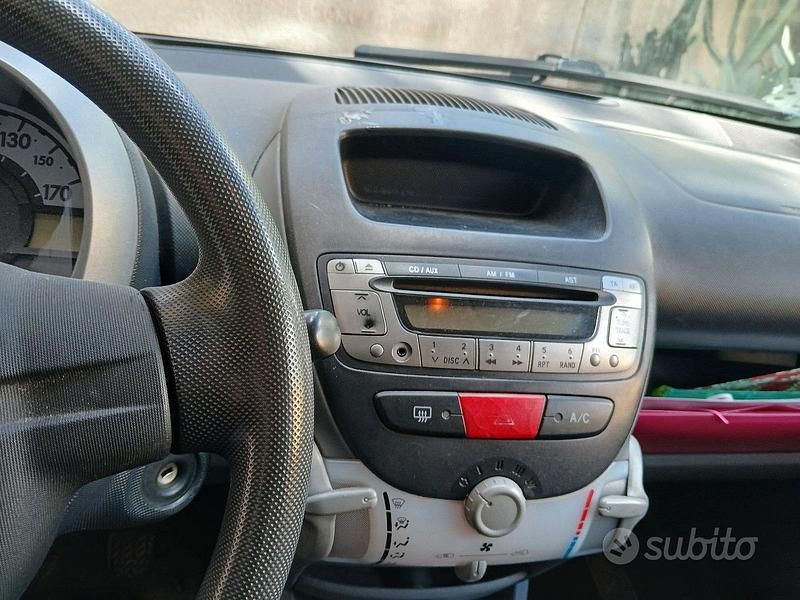Usata Citroën C1 68 CV (50 kW) 2006 Rosso Utilitaria