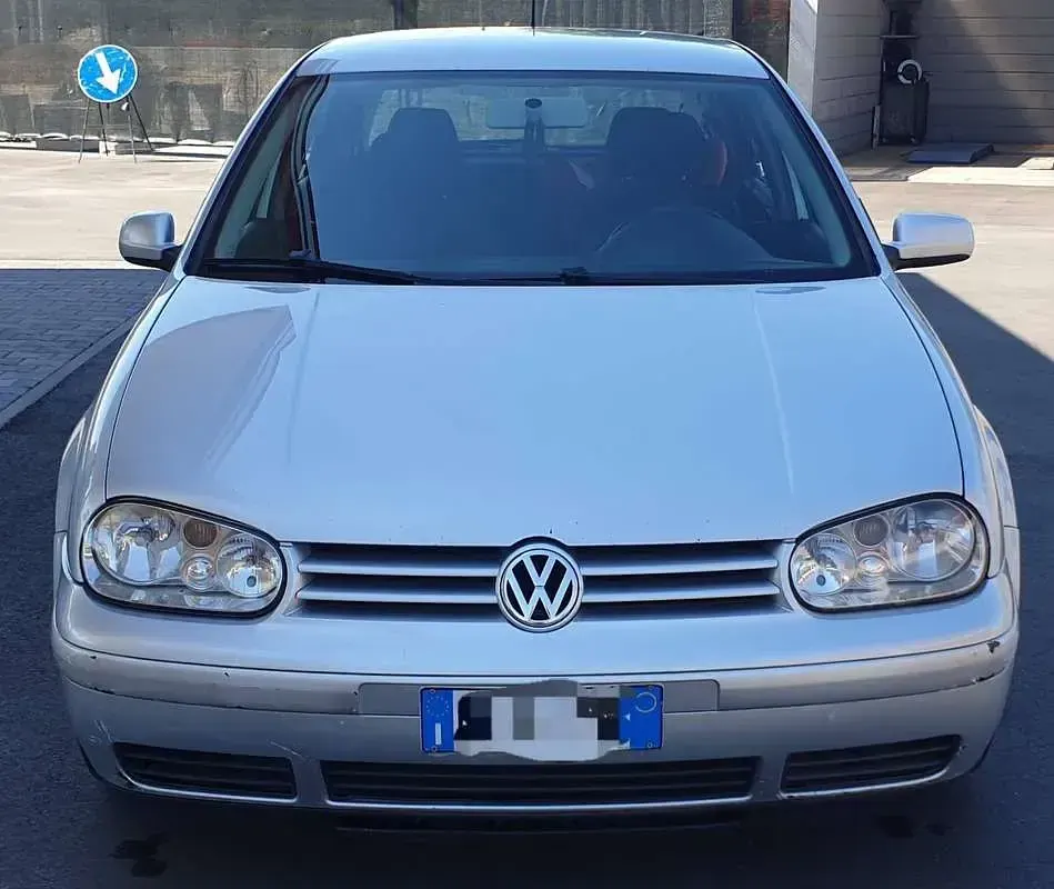 Usata VW Golf IV Comfortline 101 CV (74 kW) 2004 Grigio Berlina