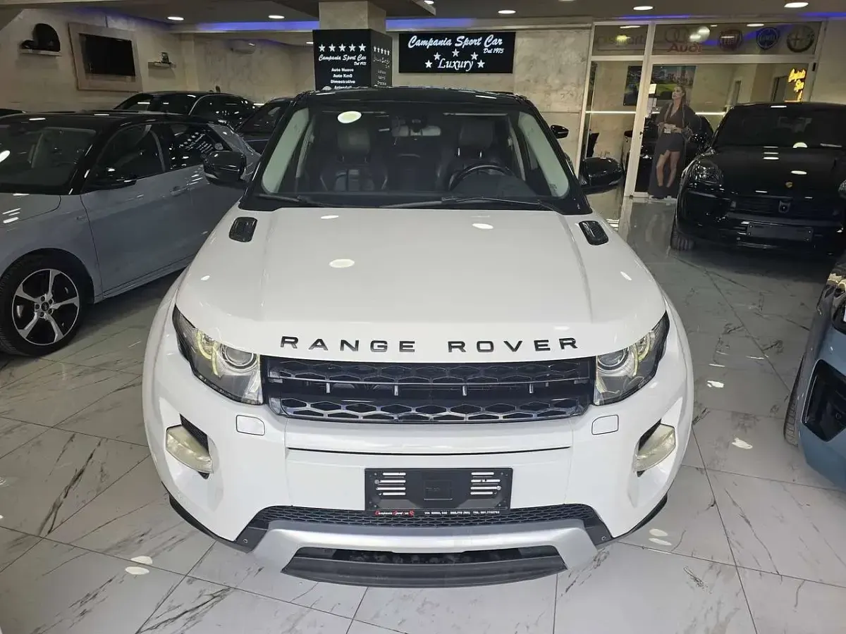 Usata Land Rover Range Rover evoque Dynamic 190 CV (139 kW) 2013 Bianco perlato SUV