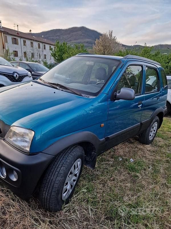 Verde Usata 2005 Daihatsu Terios SUV | 5000 € (Buon prezzo) - Immagine 1/4