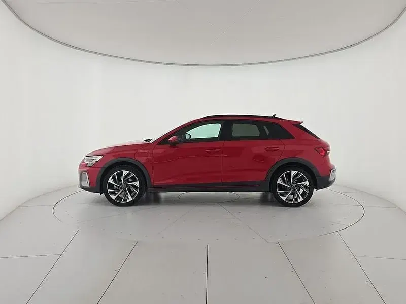 Usata Audi A3 e-tron 204 CV (150 kW) 2025 Utilitaria