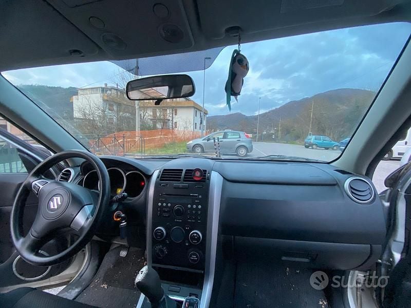 Usata Suzuki Grand Vitara 2009 Grigio SUV