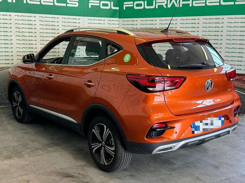 Usata MG ZS 106 CV (77 kW) 2024 Arancione SUV