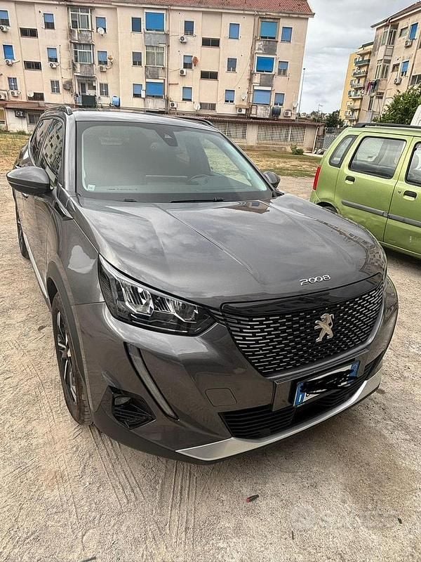 Usata Peugeot 2008 131 CV (96 kW) 2021 Grigio SUV