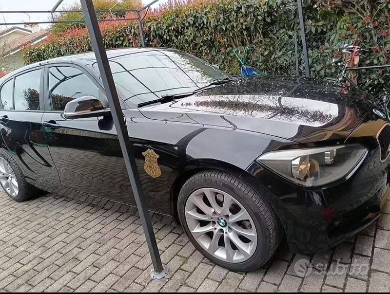 Usata BMW 116 2012 Nero Utilitaria