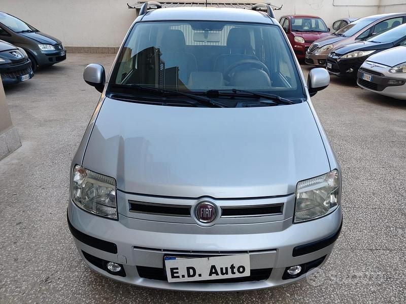Usata Fiat Panda 69 CV (50 kW) 2009 Grigio Utilitaria