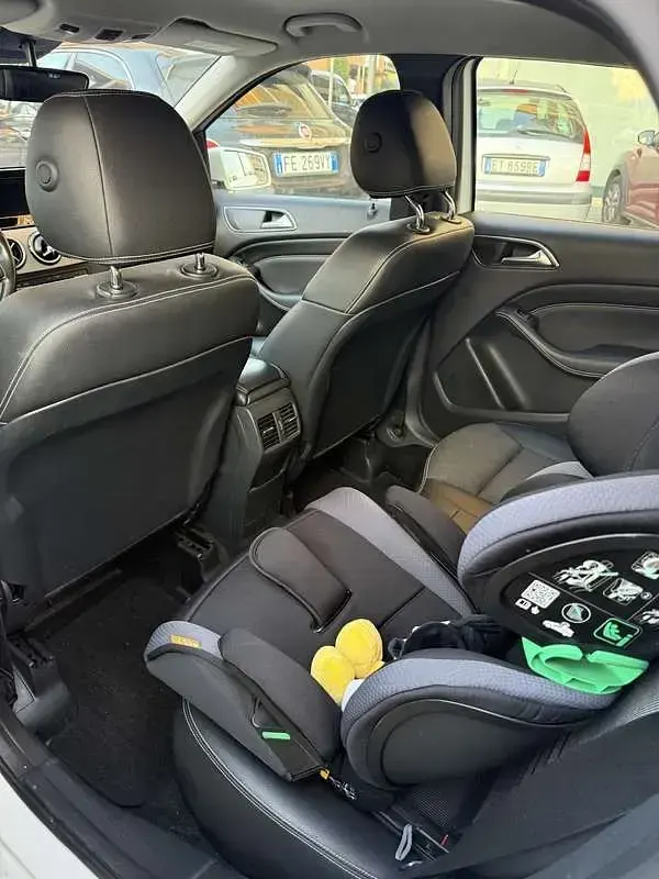 Usata Mercedes B200 Style 136 CV (100 kW) 2017 Utilitaria