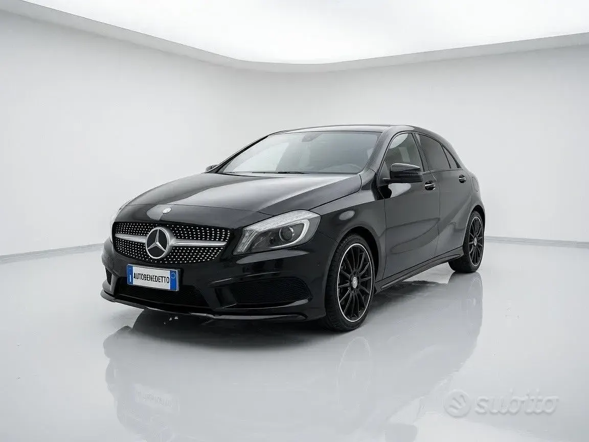 Usata Mercedes A200 Premium 136 CV (100 kW) 2016 Nero Utilitaria