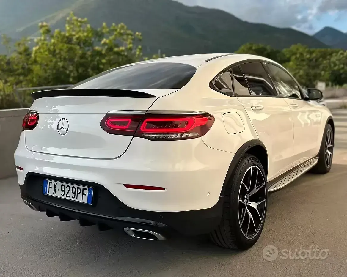 Usata Mercedes GLC250 Premium 204 CV (150 kW) 2019 Bianco SUV