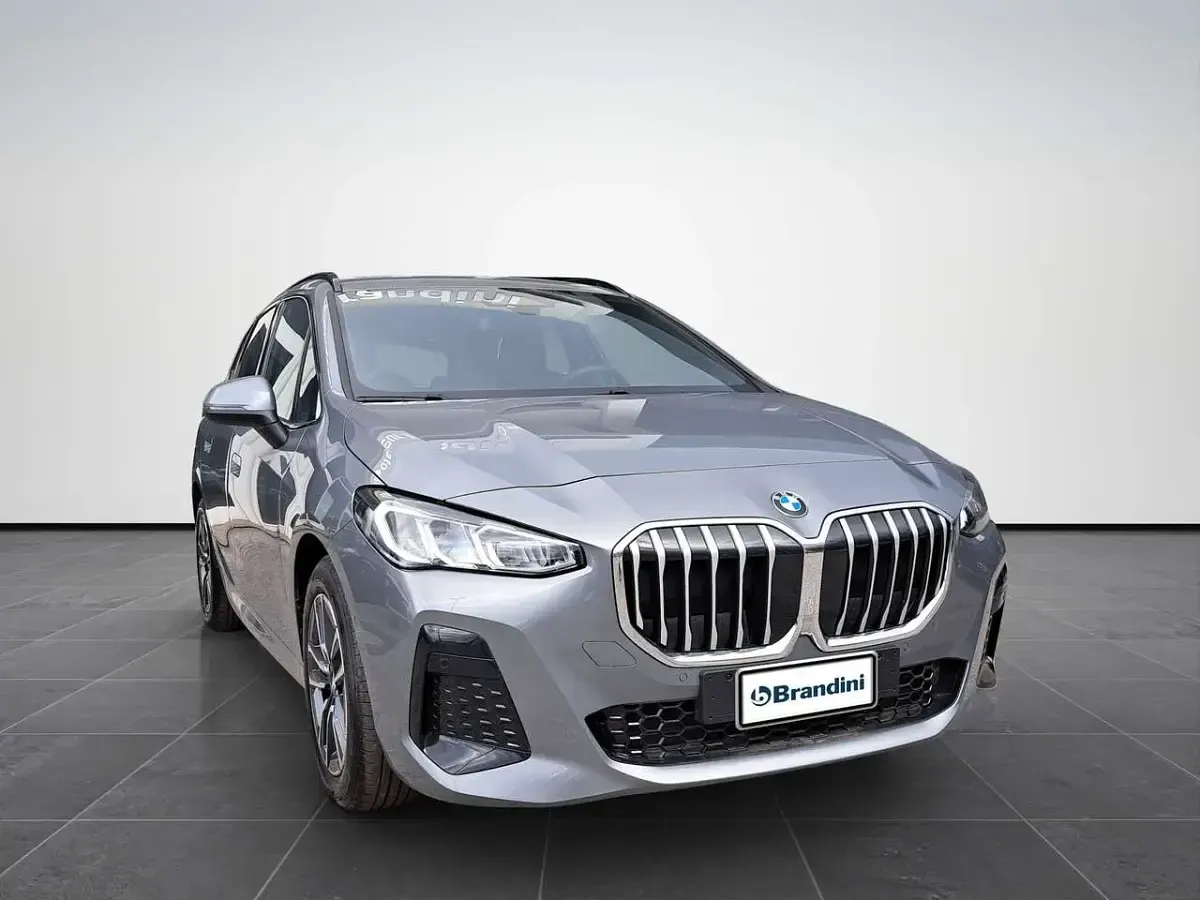 Nuova BMW 218 Active Tourer 136 CV (100 kW) 2026 Skyscraper grey metallic Monovolume