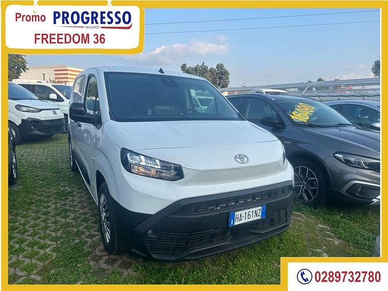 Nuova Toyota Proace City City 102 CV (75 kW) 2025 Bianco Monovolume