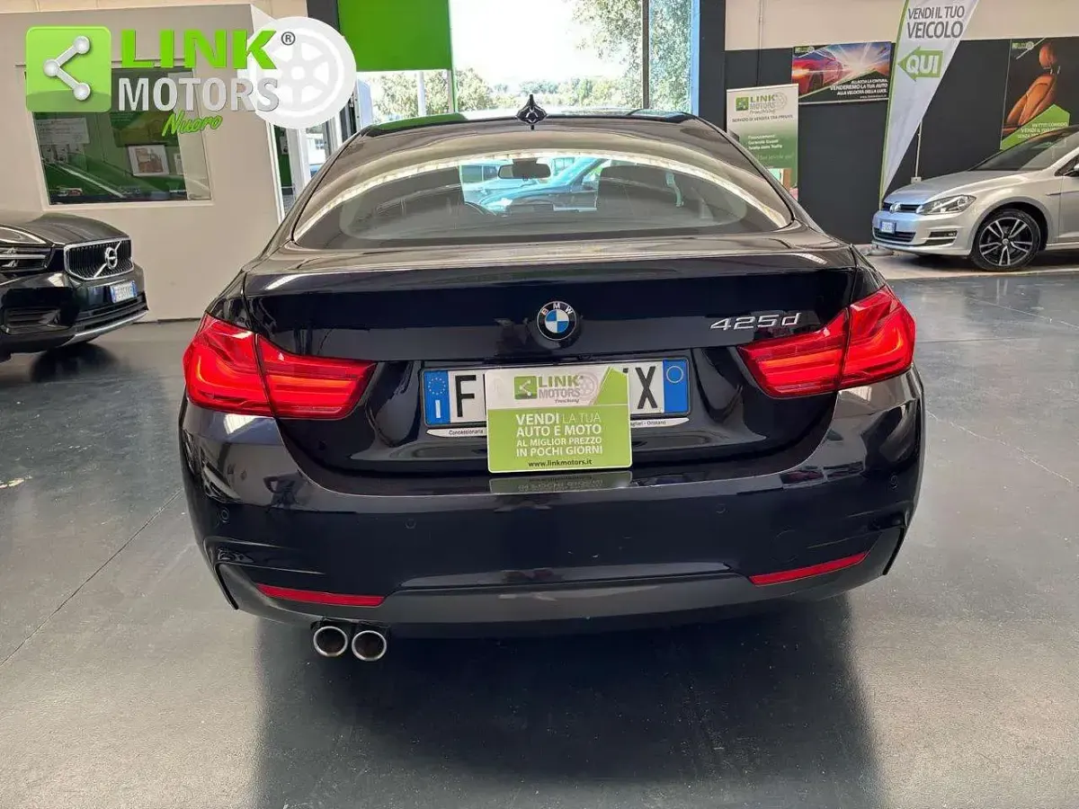 Usata BMW 425 M Sport 224 CV (164 kW) 2017 Blu scuro Cabrio