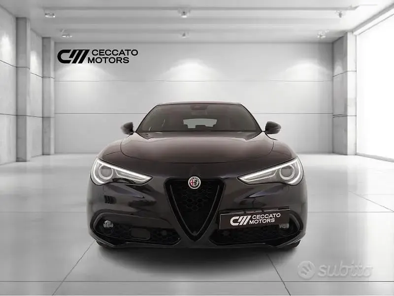 Usata Alfa Romeo Stelvio Veloce 209 CV (153 kW) 2020 Nero SUV