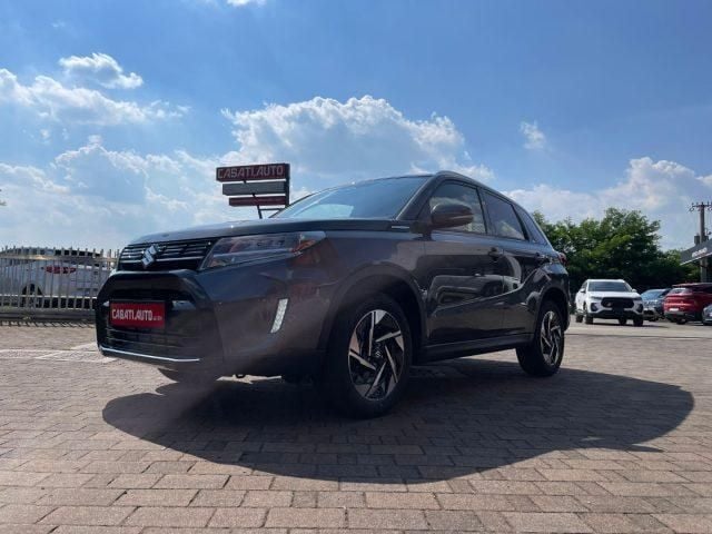 Usata Suzuki Vitara 129 CV (94 kW) 2024 Grigio scuro SUV