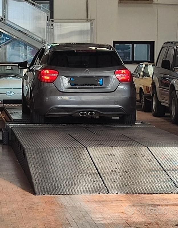 Usata Mercedes 180 2013 Grigio Berlina