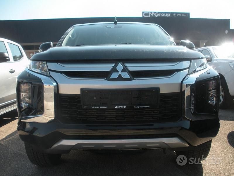Usata Mitsubishi L200 Intense 150 CV (110 kW) 2022 Nero Pick-up