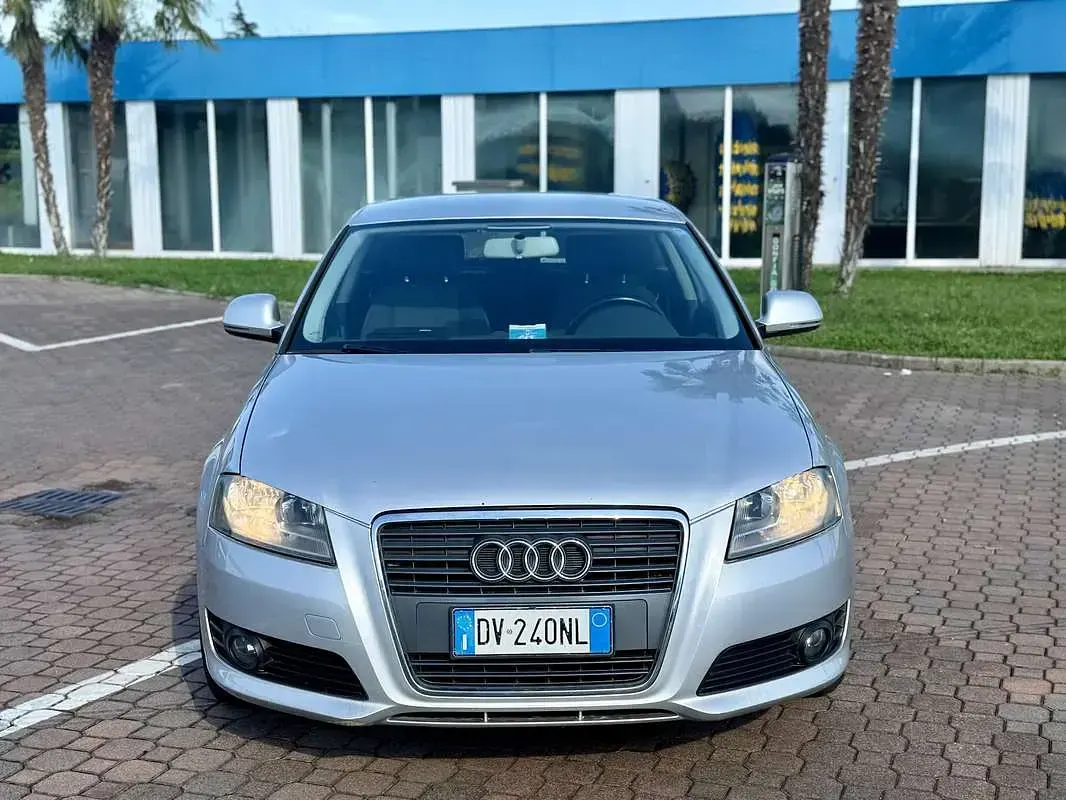 Usata Audi A3 Attraction 105 CV (77 kW) 2009 Utilitaria