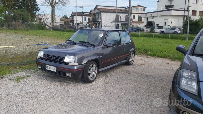 Usata Renault R5 116 CV (85 kW) 1987 Grigio Utilitaria