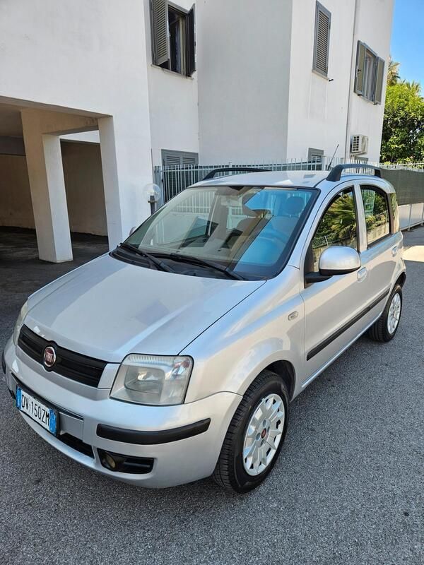 Usata Fiat Panda Dynamic 60 CV (44 kW) 2009 Argento Utilitaria