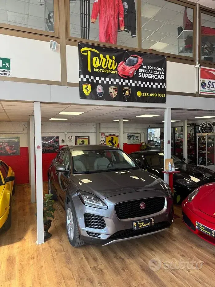 Usata Jaguar E-Pace 150 CV (110 kW) 2019 Grigio SUV