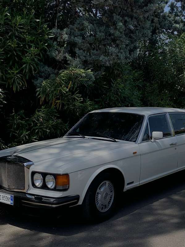 Usata 1988 Bentley Eight Tre volumi | 21.000 € - Immagine 1/4