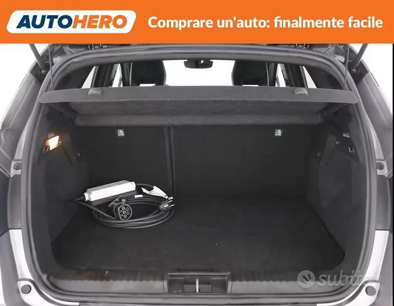Usata Renault Captur 143 CV (105 kW) 2022 Grigio SUV