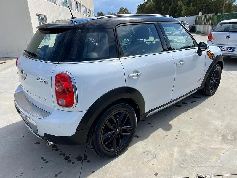 Usata Mini Cooper D Countryman 111 CV (81 kW) 2015 Bianco SUV